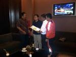 penyerahan-rekomendasi-pdk-ke-sanusi-karateng-cabup-wajo.jpg