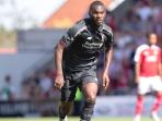 penyerang-anyar-liverpool-christian-benteke_20150803_171422.jpg