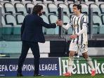 penyerang-juventus-asal-italia-federico-chiesa-merayakan-dengan-andrea-pirlo.jpg