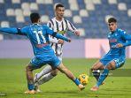 penyerang-napoli-meksiko-hirving-lozano-kiri-dan-bek-napoli-italia-giovanni-di-lorenzo.jpg