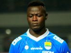 penyerang-persib-asal-chad-ezechiel-n-douassel_20180904_043507.jpg