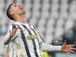 penyerang-portugal-juventus-cristiano-ronaldo-bereaksi-setelah-kehilangan-peluang-gol-kontra-spezia.jpg