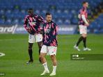 penyerang-real-madrid-belgia-eden-hazard-tengah-melakukan-pemanasan-jelang-lawan-chelsea.jpg