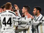 penyerang-spanyol-juventus-alvaro-morata-tengah-merayakan-bersama-rekan-satu-timnya.jpg