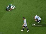 penyerang-timnas-argentina-dan-psg-lionel-messi-tertunduk.jpg