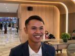 penyerang-timnas-indonesia-dimas-drajad-tersenyum.jpg