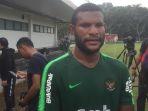 penyerang-timnas-u-22-indonesia-marinus-wanewar.jpg