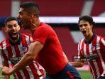 penyerang-uruguay-atletico-madrid-luis-suarez-merayakan-golnya-lawan-valladolid.jpg