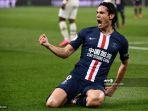 penyerang-uruguay-paris-saint-germain-edinson-cavani-melakukan-selebrasi.jpg