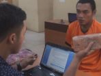 penyidik-polres-prabumulih-menunjukkan-barang-bukti-batu-bata_20170113_074433.jpg