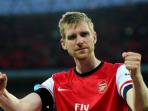 per-mertesacker-yesa_20141210_165138.jpg