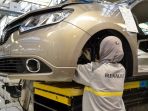 perakitan-mobil-renault-di-oran-aljazair_20170516_095418.jpg