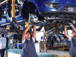 perakitan-mobil-tata-motors.jpg