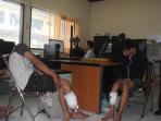 perampok-nasabah-bank_20141205_222702.jpg