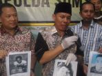 perampokan-taksi-online_20180617_060605.jpg