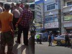 perampokan-terjadi-di-bank-perkreditan-ravvv.jpg