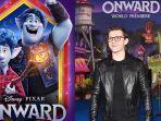 peran-tom-holland-dalam-film-onward.jpg