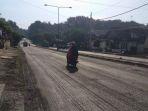 perbaikan-jalan-raya-pantura-batang-pekalongan-tepatnya-di-wilayah-subah-kabupaten-batang.jpg