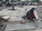 perbaikan-pedestrian-di-surabaya_20151226_191901.jpg