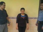 perempuan-gelapkan-motor_20170601_164221.jpg