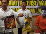 perempuan-tersangka-narkoba_20180927_092053.jpg