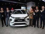 peresmian-diler-kendaraan-penumpang-mitsubishi.jpg