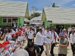 Disambut Riuh Siswa, Viva Yoga Mauladi Resmikan Fasilitas Sekolah di Pulubala Gorontalo