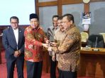 pergantian-ketua-komisi-x-dpr_20171003_081130.jpg