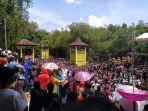perhelatan-haul-ki-ageng-gribig-di-kecamatan-jatinom-klaten-jawa-tengah.jpg