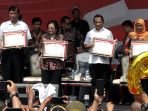 peringatan-9-tahun-uu-desa_20230319_203214.jpg