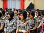 peringatan-hut-polwan-ke-67-pontianak_20150902_103530.jpg