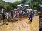 peristiwa-bencana-alam-banjir-bandang-dan-tanah-longsor-terjadi-di-kampung-lebo-k.jpg