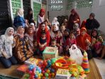 perlengkapan-belajar-mengajar-di-paud_20180905_184854.jpg