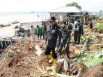 permukiman-di-pulau-matasiri-kalsel-rawan-longsor.jpg