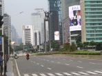 perpanjangan-masa-wfh-lalu-lintas-di-jakarta-lengang_20200405_172836.jpg