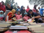 perpustakaan-keliling-ikapi-jabar-di-cfd_20160525_120108.jpg