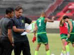 persebaya-jalani-persiapan-jelang-melawan-persib-bandung-di-bali_20191018_011055.jpg