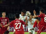 persebaya-surabaya-libas-persis-solo-4-3-di-stadion-manahan_20230625_160303.jpg