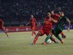 persebaya-surabaya-vs-kalteng-putra-di-laga-liga-1_20190522_103807.jpg
