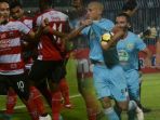 persela-vs-madura_20180723_085051.jpg