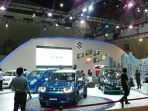 persiapan-booth-suzuki_20170426_173436.jpg