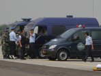 persiapan-kedatangan-jenazah-korban-pesawat-hercules-tni-au_20150701_165322.jpg