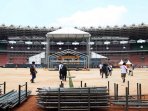 persiapan-konser-bon-jovi_20150907_200432.jpg
