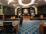 persiapan-pelantikan-dan-pengambilan-sumpah-anggota-dprd-jakarta_20190825_011602.jpg