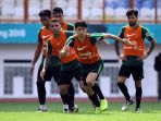 persiapan-timnas-indonesia-jelang-piala-aff-2018_20181112_195227.jpg