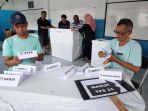 persiapan-tps-pemilu-2024-di-bandung_20240213_120503.jpg