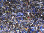 persib-bandung-dipermalukan-psm-makassar-1-2_20230214_212244.jpg