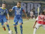 persib-bandung-gilas-persipura.jpg