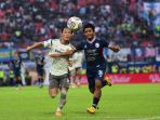 persib-bandung-kalahkan-arema-fc-2-1_20220911_215930.jpg