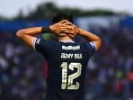 persib-bandung-kalahkan-arema-fc-2-1_20220911_215931.jpg